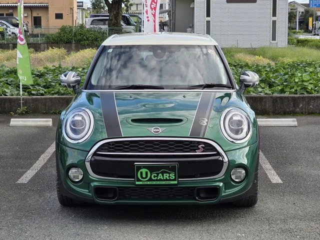 Bmw MINI COOPER S 5DOOR 60イヤーズ　エディション photo 2