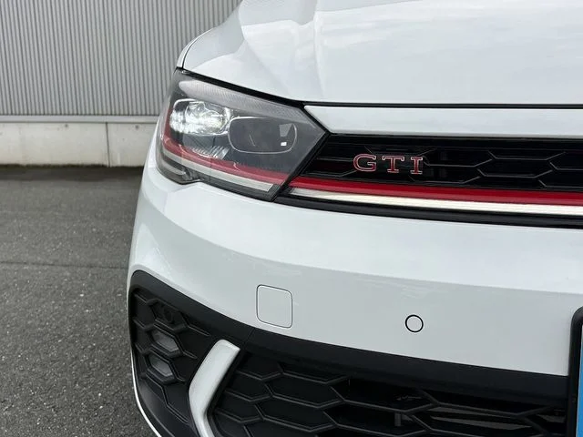 Volkswagen VOLKSWAGEN POLO GTI ベースグレード photo 4