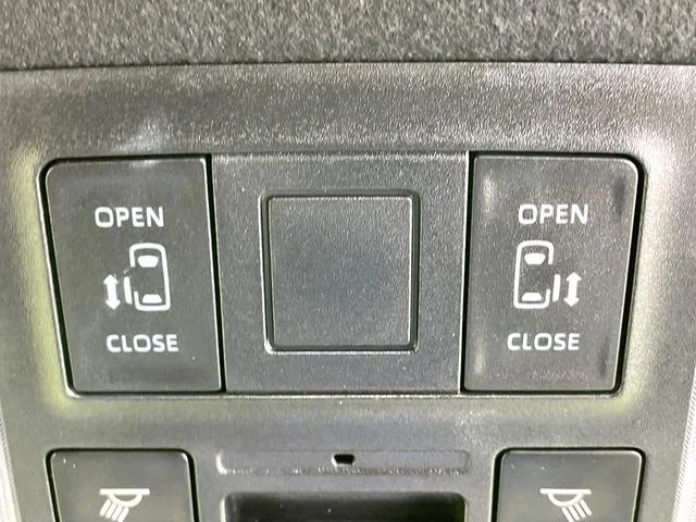 Toyota VOXY HYBRID ハイブリッド　S−Z photo 3