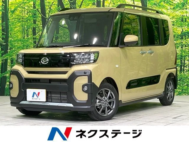 Daihatsu TANTO FAN CROSS ベースグレード 2025