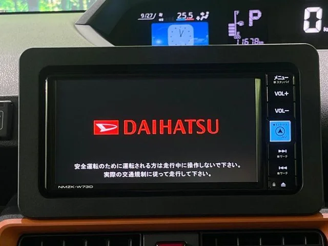 Daihatsu TANTO FAN CROSS ベースグレード photo 4