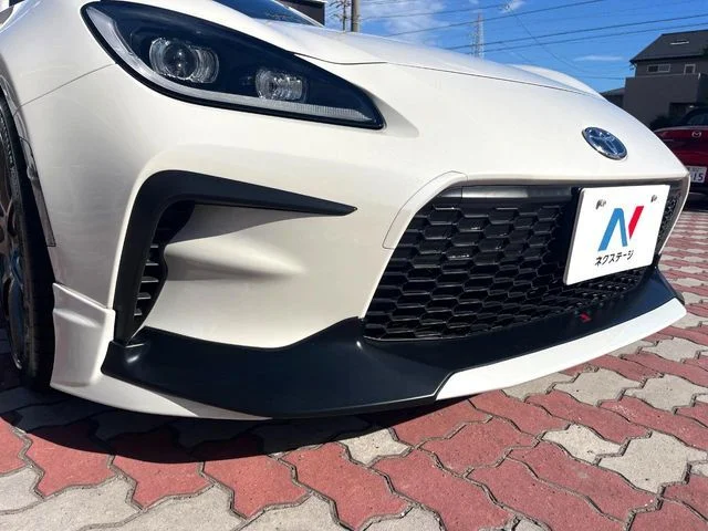 Toyota GR86 RZ photo 4