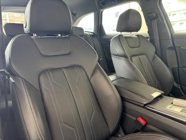 Audi AUDI A6 AVANT 45　TFSI　クワトロ　Sライン photo 4