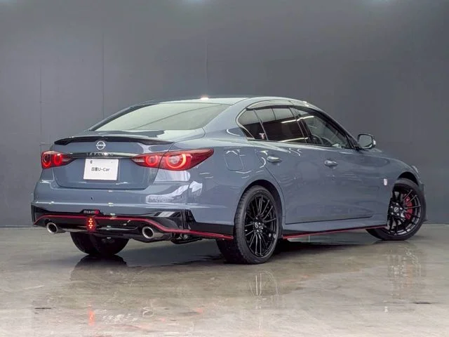 Nissan SKYLINE ニスモ photo 2