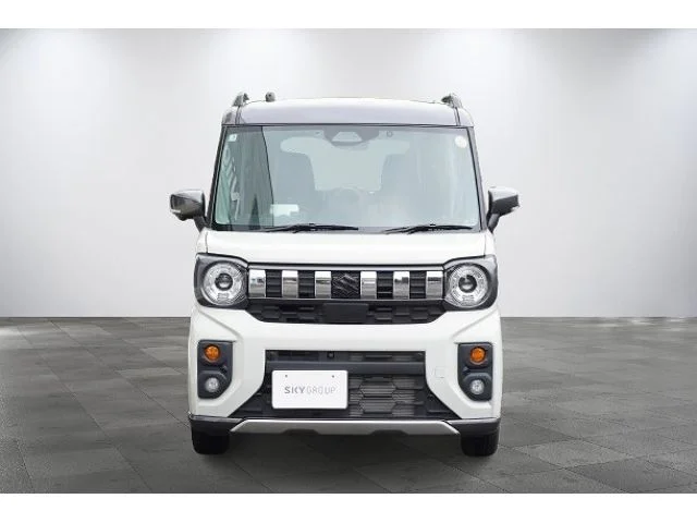 Suzuki Spacia GEAR 4WD ハイブリッドXZ　ターボ photo 2