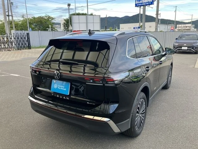Volkswagen VOLKSWAGEN TIGUAN TDI　4モーション　エレガンス photo 3