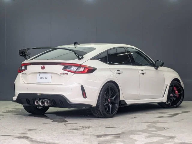 Honda CIVIC hatchback タイプR photo 2