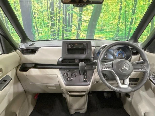 Mitsubishi eK SPACE M photo 2