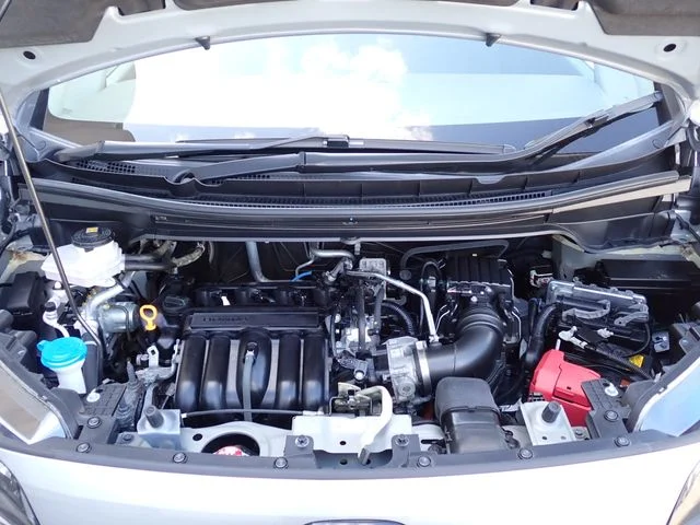 Honda FREED plus HYBRID 4WD B photo 4