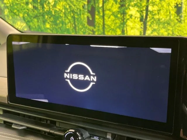 Nissan SERENA WG e−POWER　ハイウェイスター　V photo 3