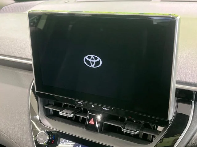 Toyota COROLLA CROSS HYBRID Z photo 4