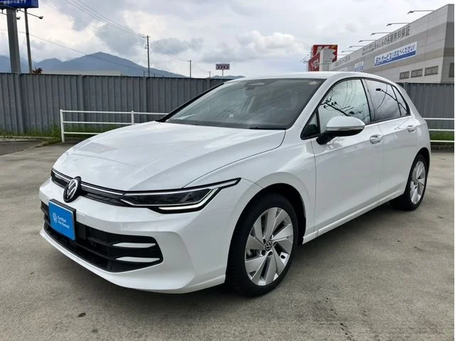 Volkswagen VOLKSWAGEN GOLF R VARIANT アドバンス 2025