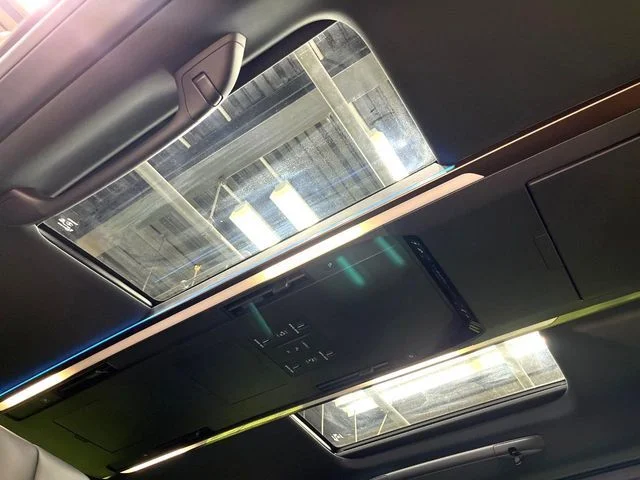 Toyota ALPHARD Z photo 3