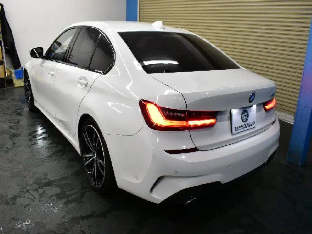 Bmw BMW 3series sedan 320i　Mスポーツ photo 3