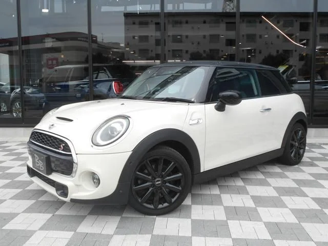 Bmw MINI COOPER SD ベースグレード 2020