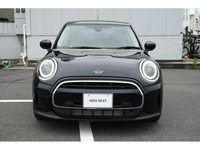 Bmw MINI COOPER D 5DOOR ベースグレード photo 2