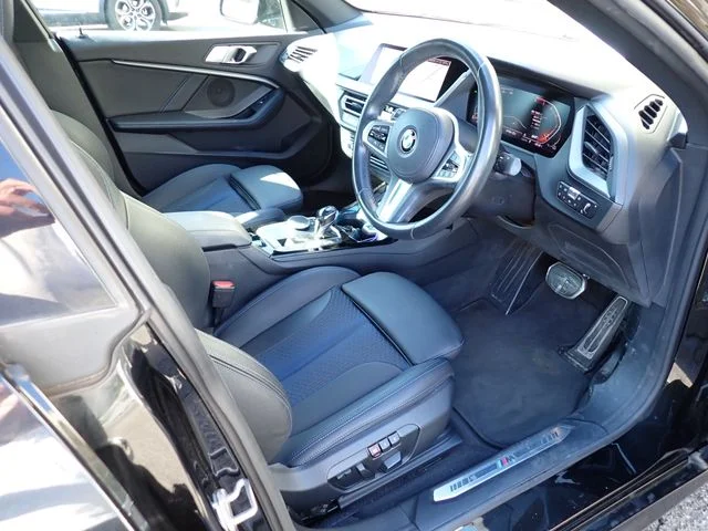 Bmw BMW 2series Gran coupe 218d　Mスポーツ　Ed　ジョイ＋ photo 2