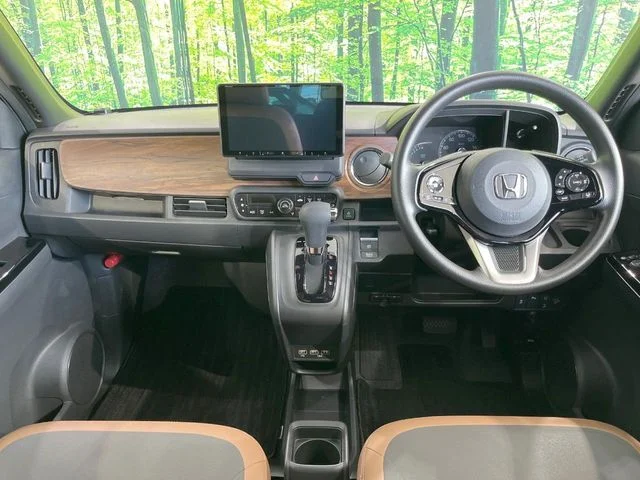 Honda N-ONE オリジナル　スタイルプラス　アーバン photo 2