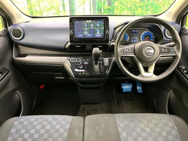 Nissan DAYZ ハイウェイスターX　プロパイロットEd photo 2
