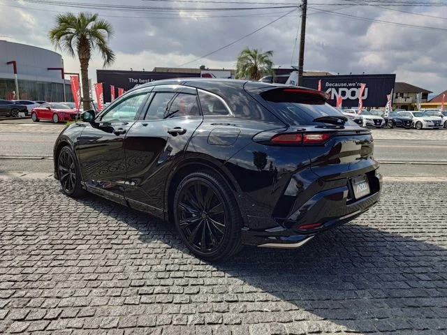 Toyota CROWN SPORT Z photo 4