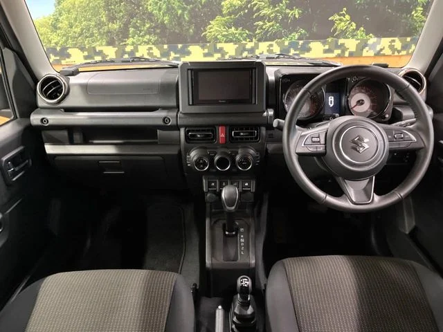 Suzuki JIMNY SIERRA JC photo 2