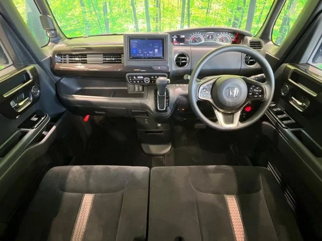 Honda N BOX CUSTOM G　L　ホンダセンシング photo 2