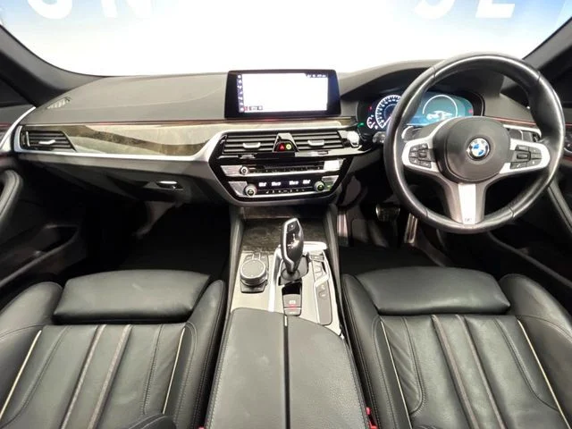 Bmw BMW 5series sedan 523i　Mスポーツ photo 2
