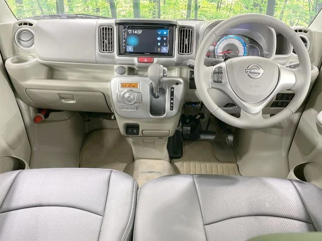 Nissan NV100 CLIPPER RIO 4WD E　HR photo 2