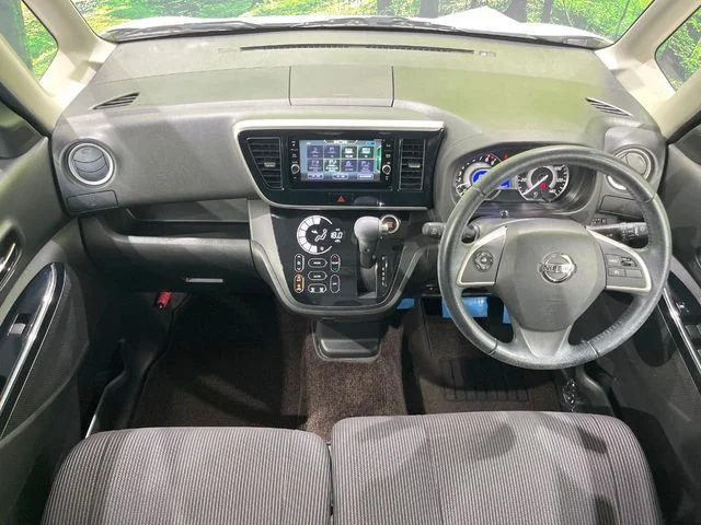Nissan DAYZ ROOX ハイウェイスターG　ターボ photo 2