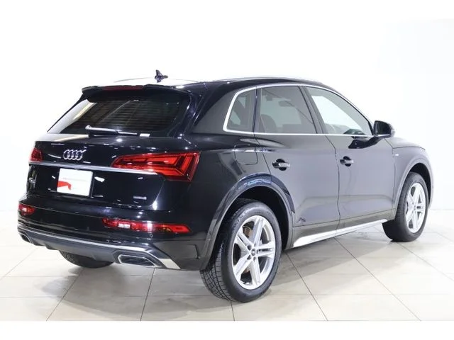 Audi AUDI Q5 40　TDI　クワトロ　Sライン photo 2