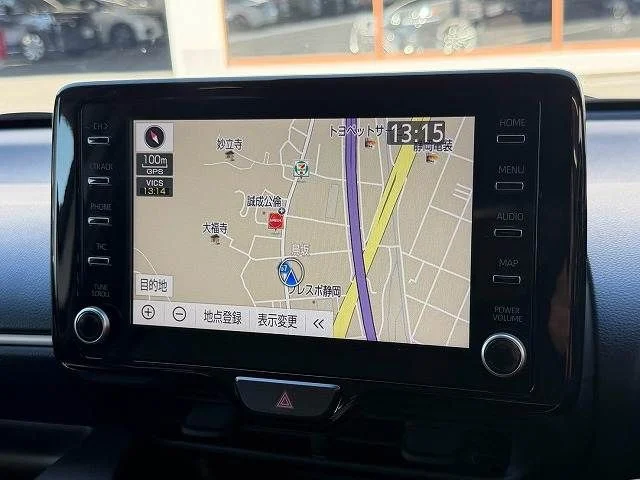 Toyota YARIS HYBRID G photo 3
