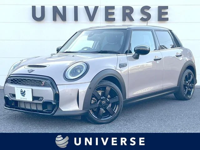 Bmw MINI COOPER SD 5DOOR ベースグレード 2022