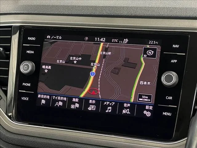 Volkswagen VOLKSWAGEN T-Roc TDI　スタイル　デザインパッケージ photo 3