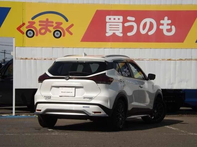 Nissan KICKS オーテック photo 2