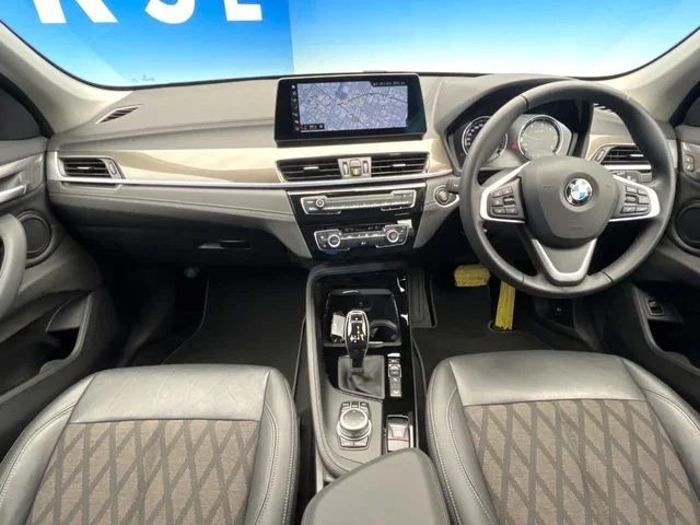 Bmw BMW X1 xDrive18d　xラインEdジョイ＋ photo 2