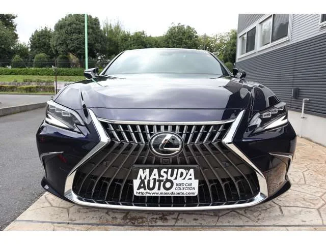 Toyota LEXUS ES300h バージョンL photo 2