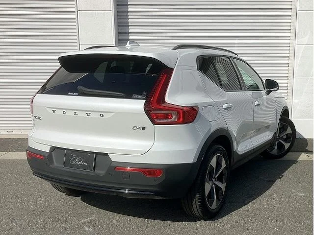 Volvo VOLVO XC40 アルティメット　B4　AWD　ダークEd photo 2