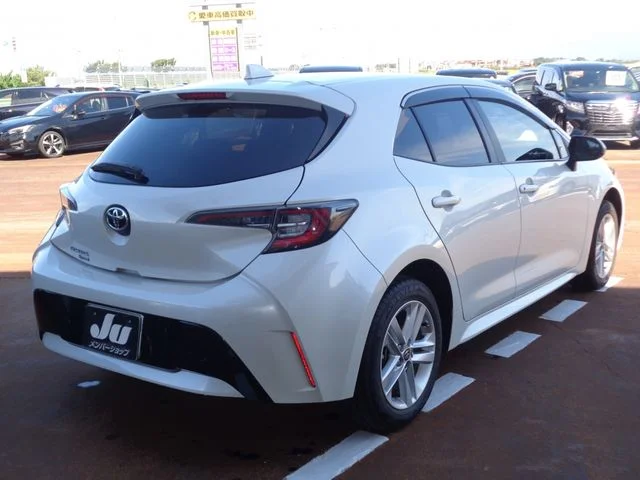 Toyota COROLLA SPORT 4WD G photo 3