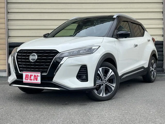 Nissan KICKS X−FOUR 2022