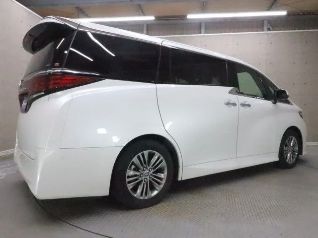 Toyota ALPHARD Z photo 2