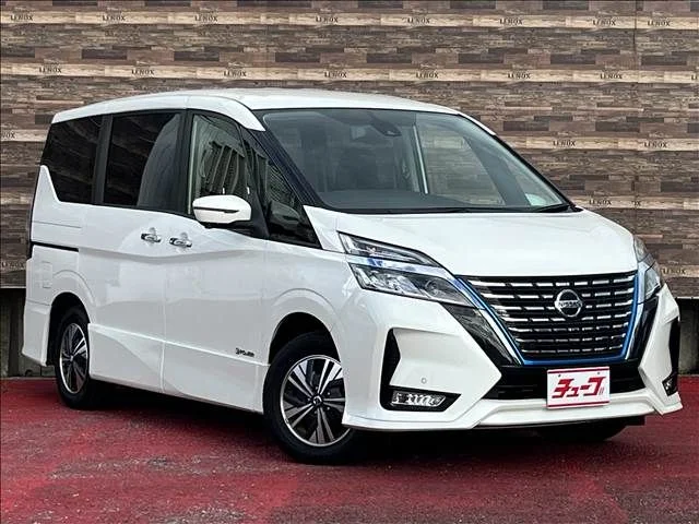 Nissan SERENA WG e−POWER　ハイウェイスターV photo 3