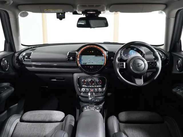 Bmw MINI COOPER D CLUBMAN ベースグレード photo 3