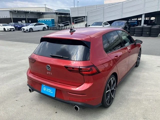 Volkswagen VOLKSWAGEN GOLF GTI ベースグレード photo 3