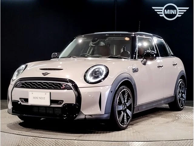 Bmw MINI COOPER SD 5DOOR ベースグレード 2022
