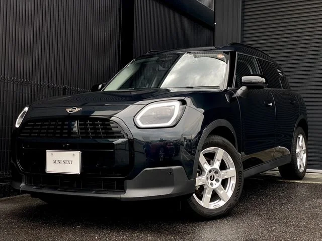 Bmw MINI COUNTRYMAN D photo 2