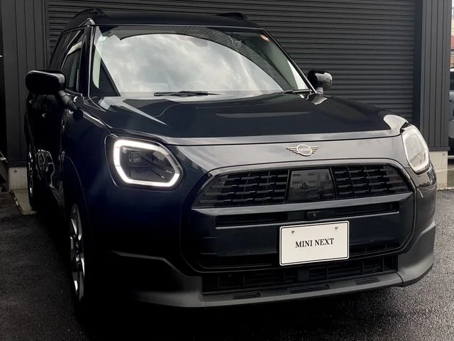 Bmw MINI COUNTRYMAN D photo 4