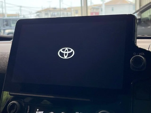 Toyota SIENTA Z photo 3