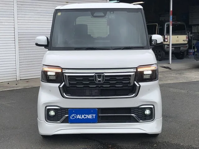 Honda N BOX CUSTOM ターボ photo 4