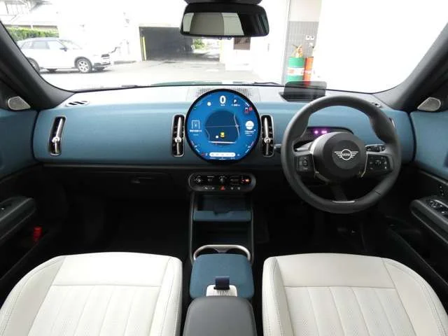 Bmw MINI COUNTRYMAN D photo 3