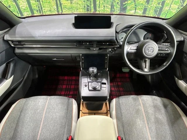 Mazda MX-30 モダン　コンフィデンス photo 2
